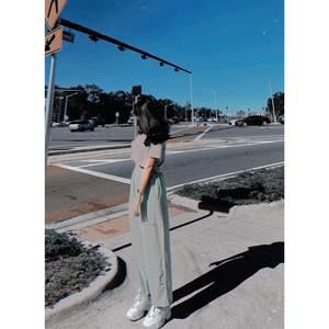 Meet your Posher, Ly